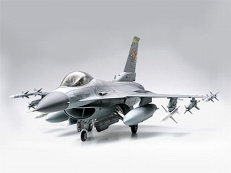 Tamiya F-16C Fighting Falcon