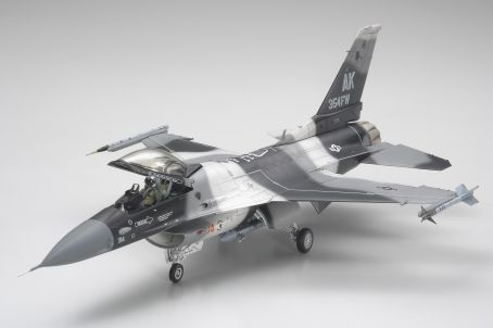 Tamiya F-16C/N Aggressor/Adversary